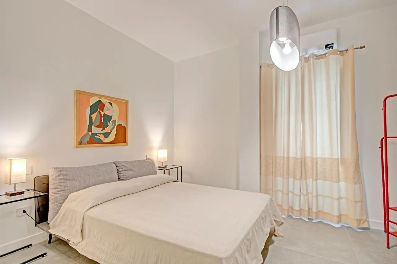 Right House Sur Le Port - Harbour View Apartment Cagliari